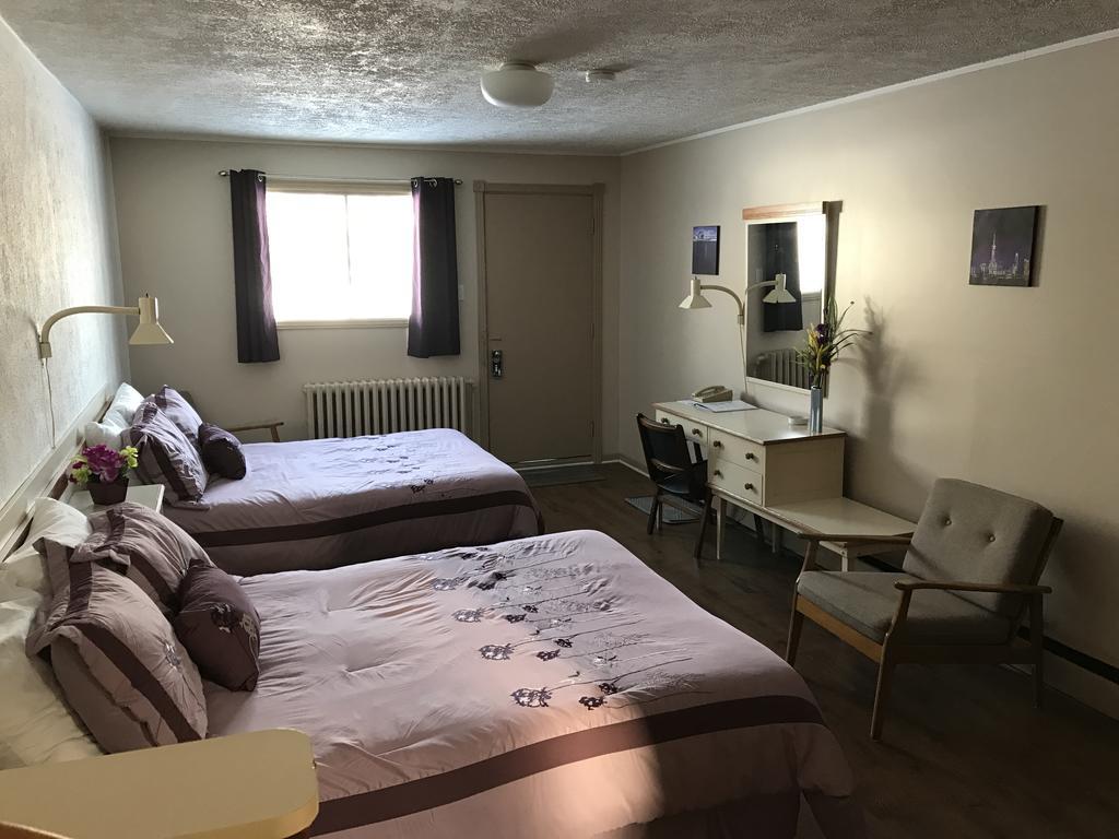 Motel Belle Riviere Saint-Jean-sur-Richelieu Exteriér fotografie