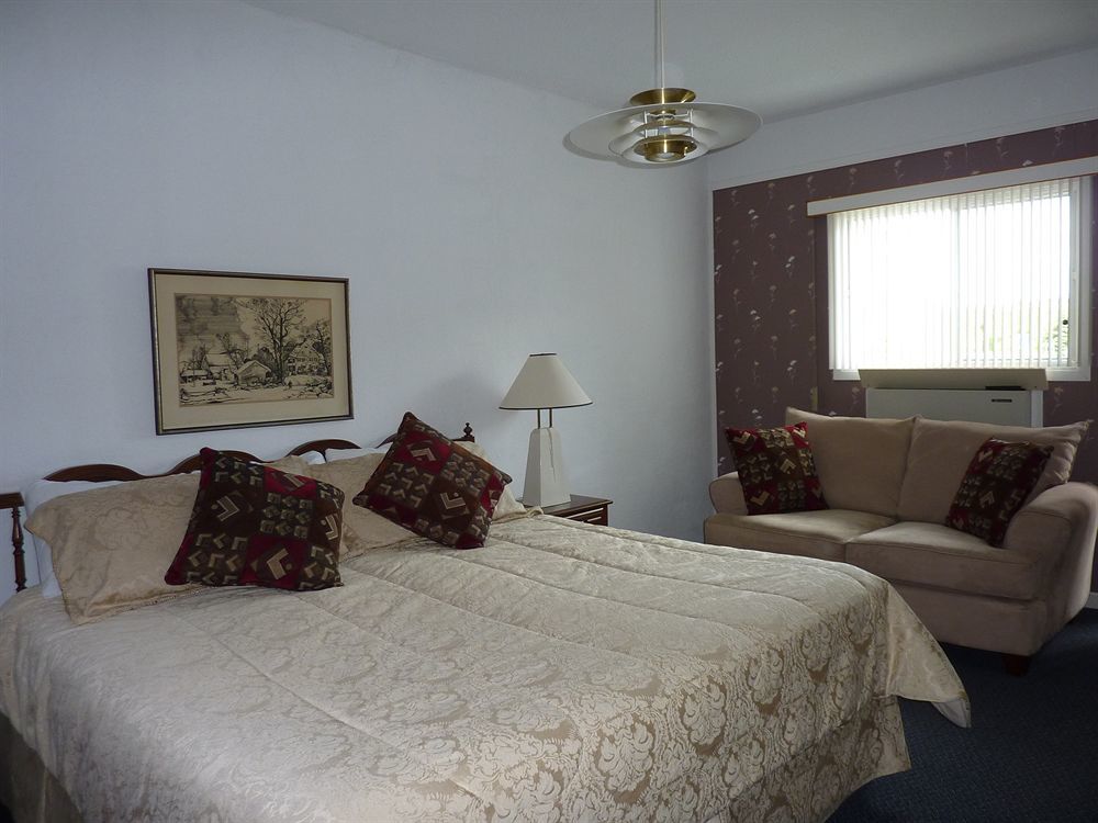 Motel Belle Riviere Saint-Jean-sur-Richelieu Exteriér fotografie