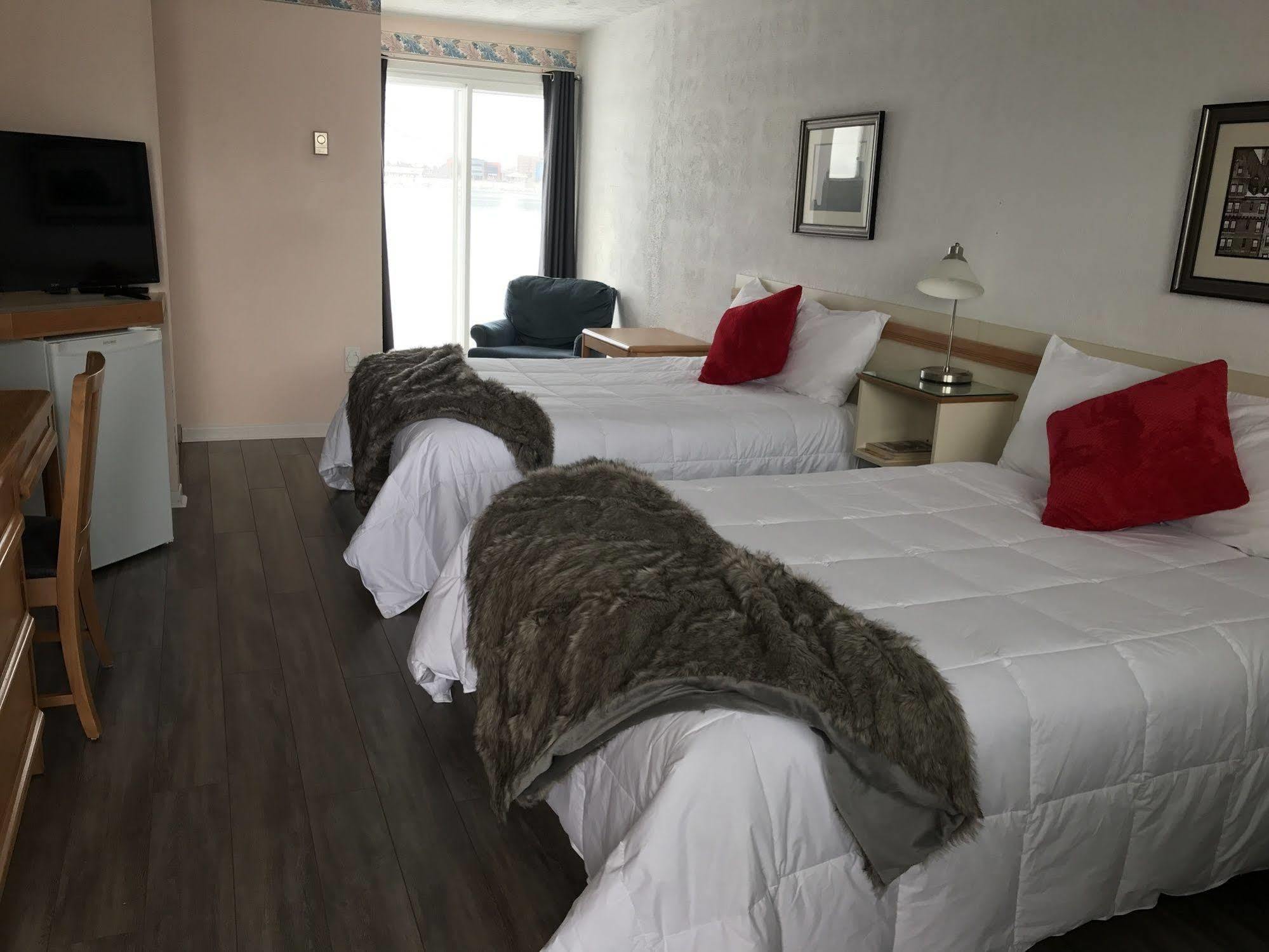 Motel Belle Riviere Saint-Jean-sur-Richelieu Exteriér fotografie