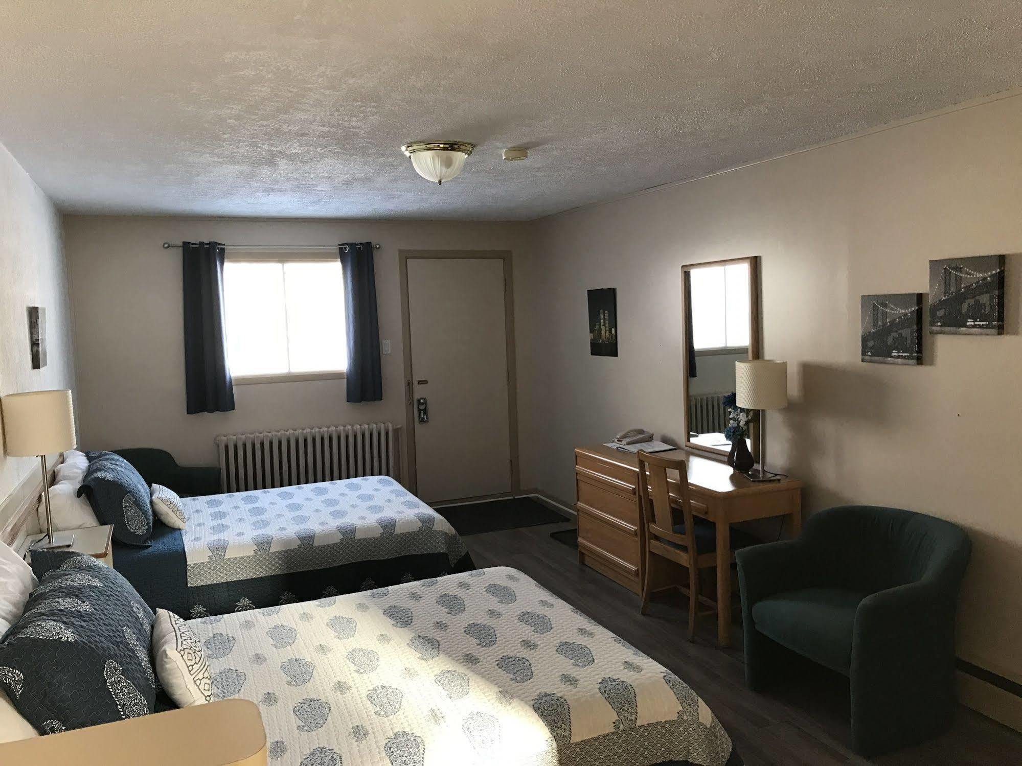 Motel Belle Riviere Saint-Jean-sur-Richelieu Exteriér fotografie